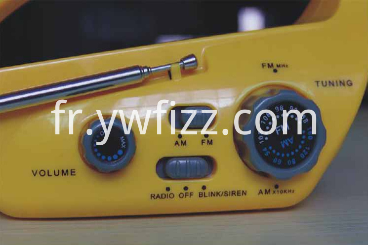 Radio à deux bandes Two-band radio